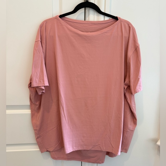 lululemon athletica Tops - Lululemon Oversized Short Sleeve Tee in Dusty Rose